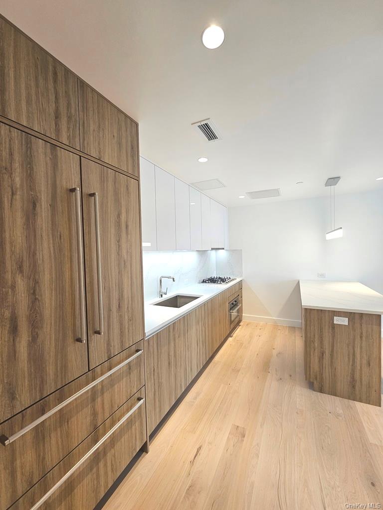 #13 photo, 136-18 Maple Avenue, Flushing , NY 11354