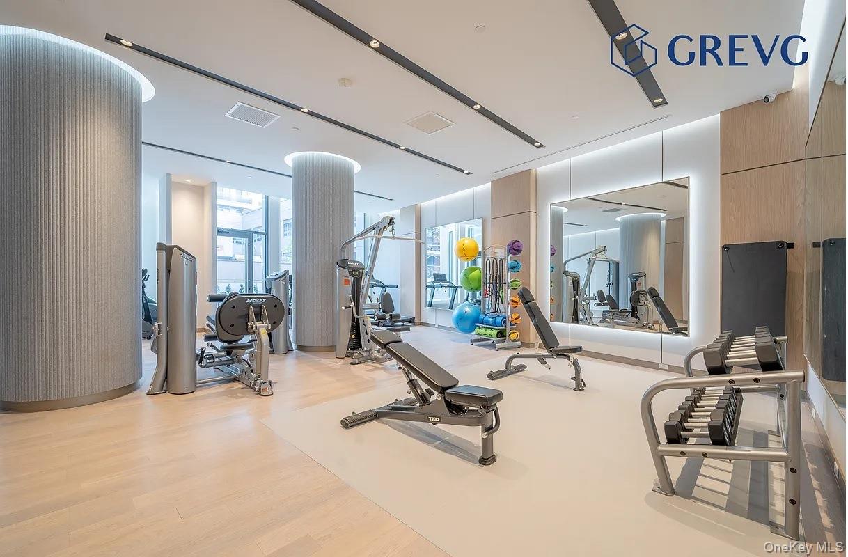 #5 photo, 136-18 Maple Avenue, Flushing , NY 11354