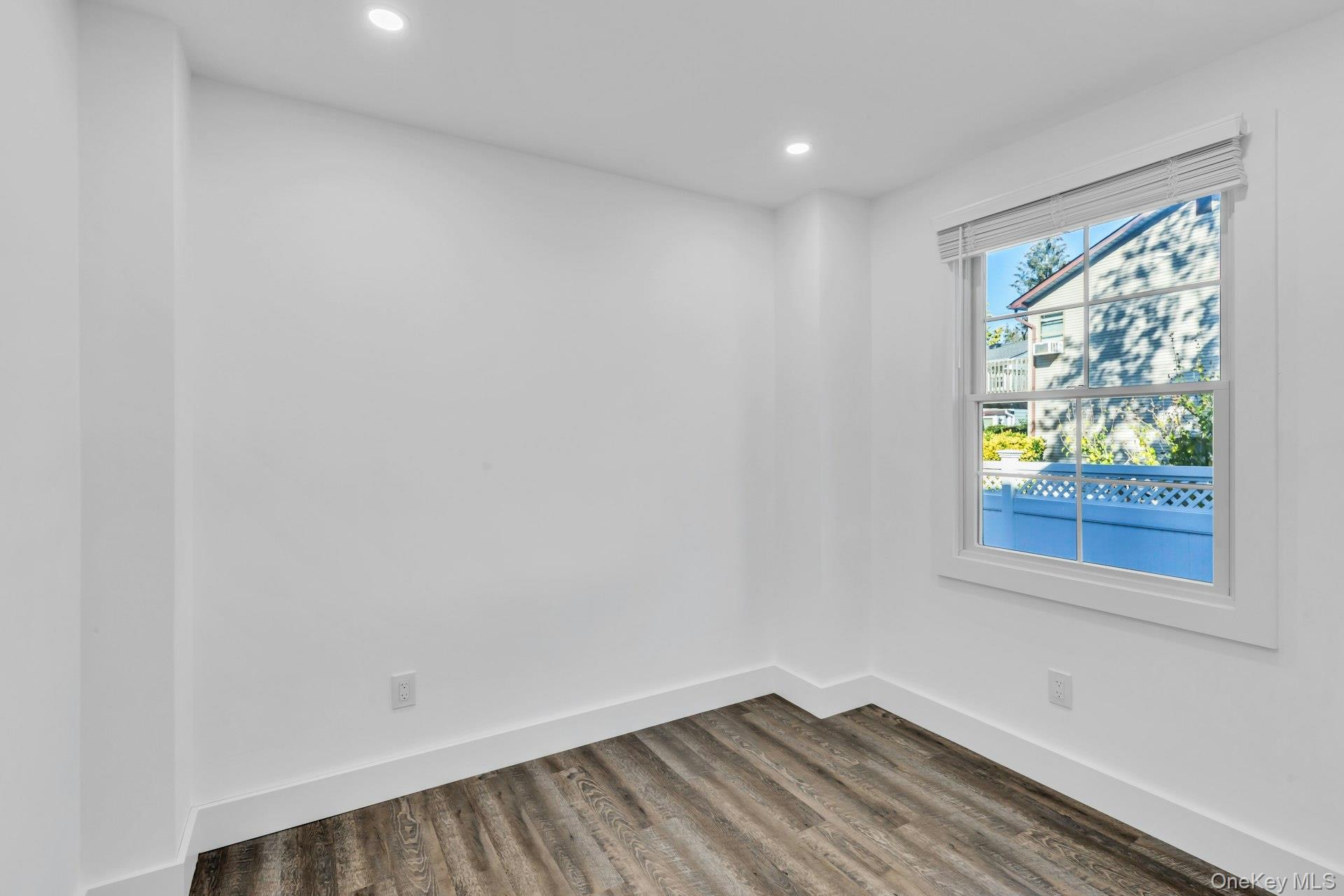 #15 photo, 2 Roosevelt Street, Bayville , NY 11709