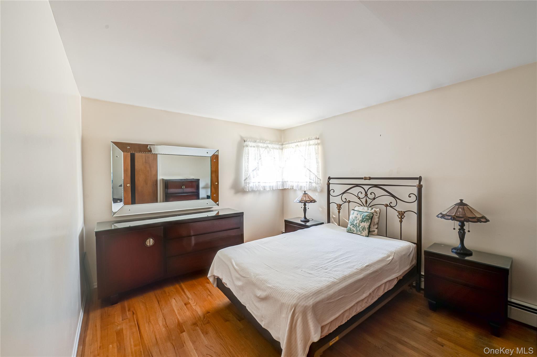 #15 photo, 2672 Martin Avenue, Bellmore , NY 11710