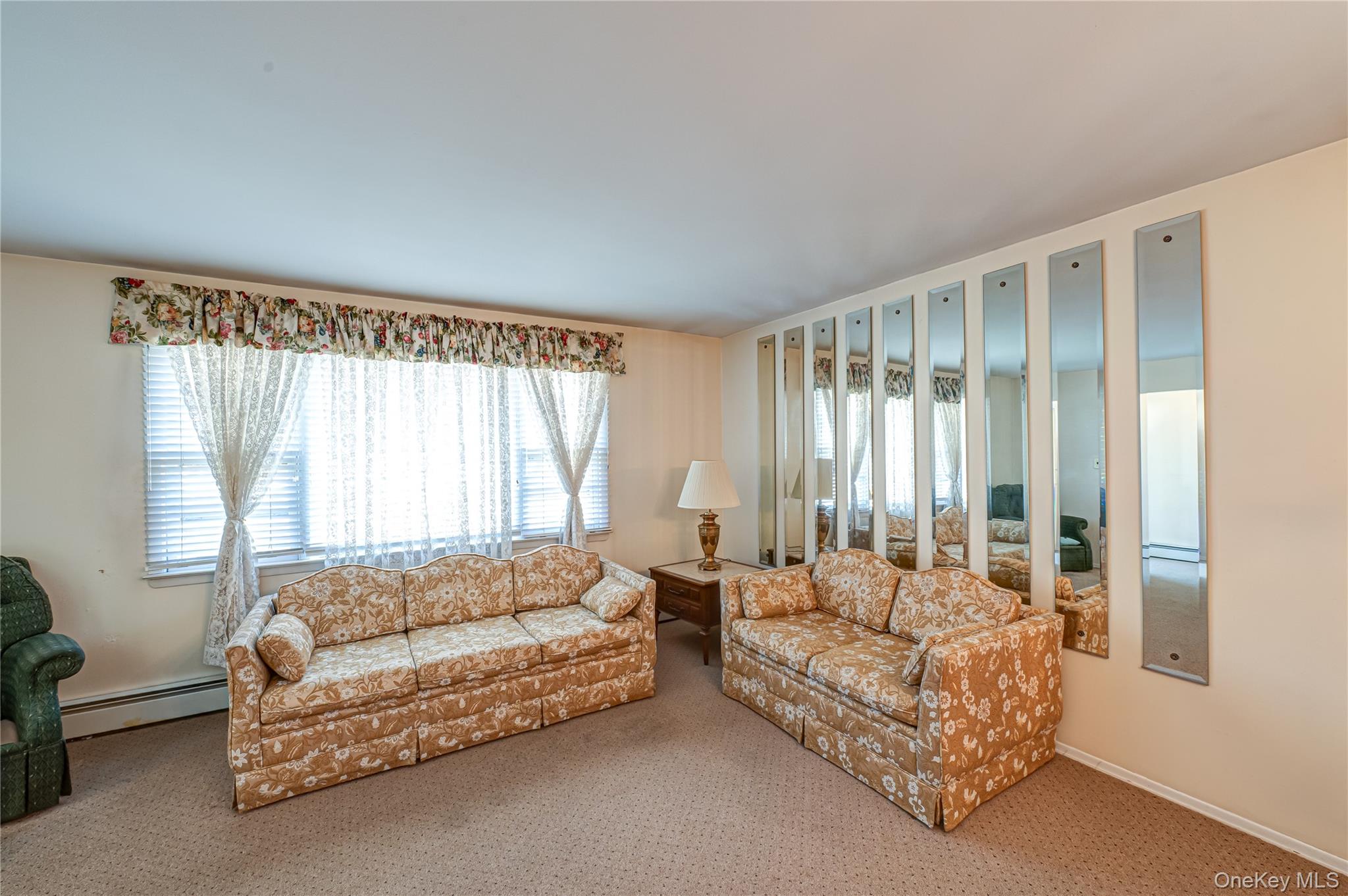 #7 photo, 2672 Martin Avenue, Bellmore , NY 11710