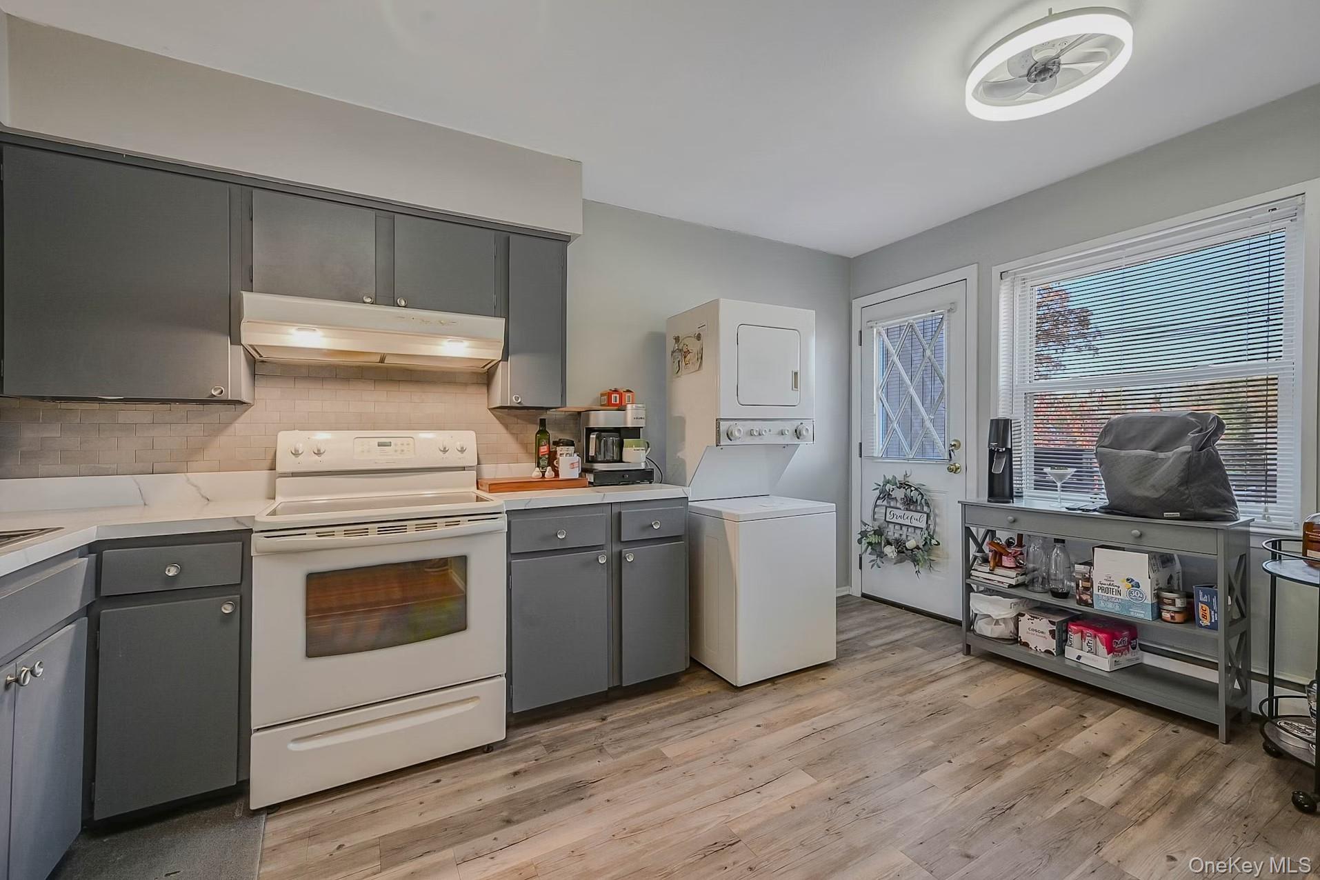 #15 photo, 45 Farber Drive, West Babylon , NY 11704