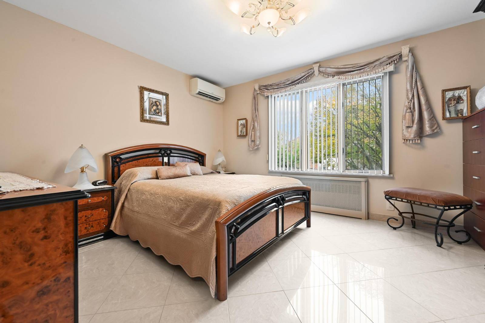 #21 photo, 1836 72nd St, Bensonhurst , NY 11204