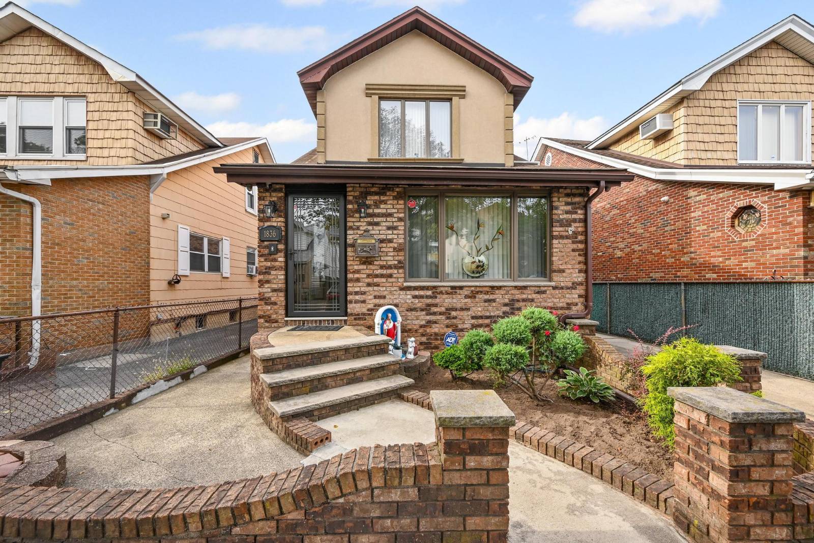 #3 photo, 1836 72nd St, Bensonhurst , NY 11204