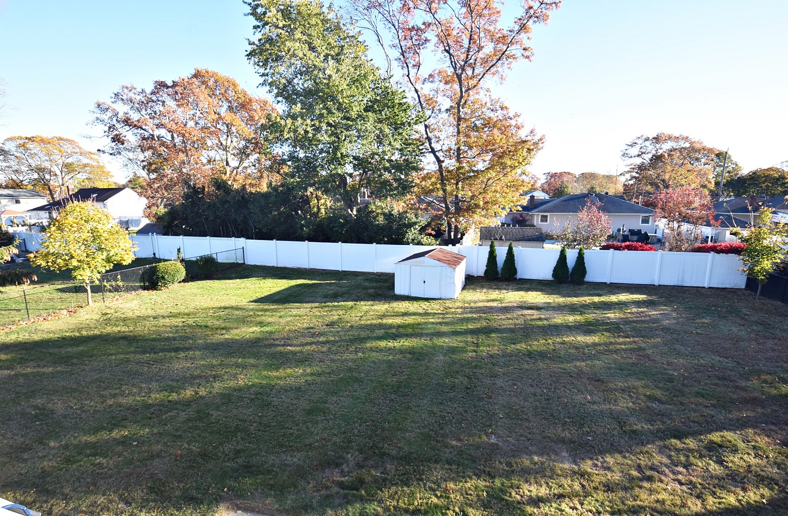 #16 photo, 124 E. Madison St, East Islip , NY 11730