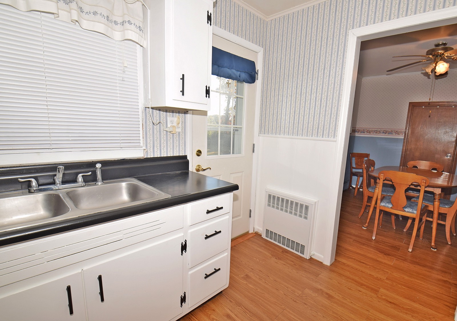 #6 photo, 124 E. Madison St, East Islip , NY 11730