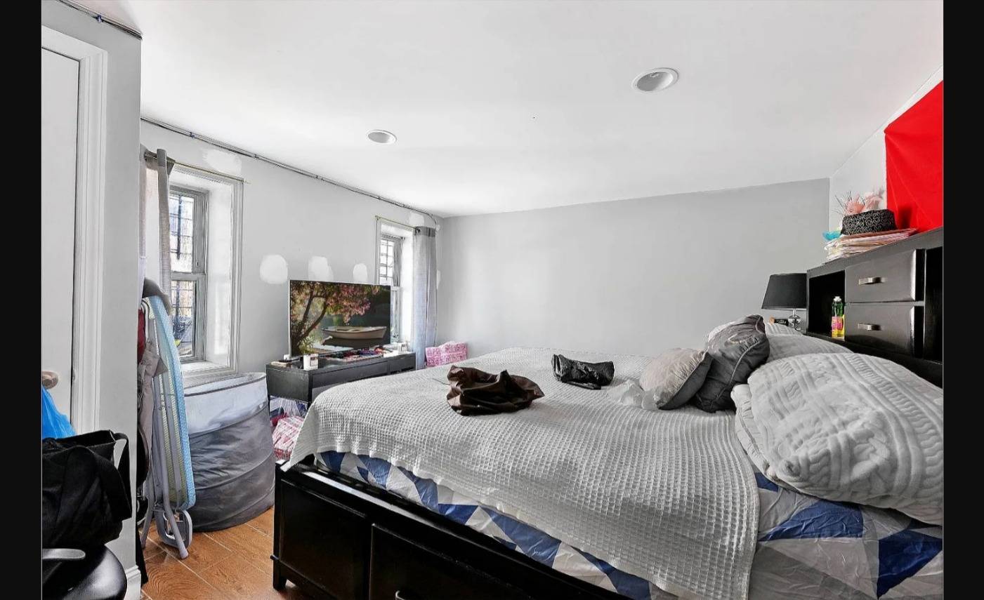 #26 photo, 166 Atkins ave,, East New York , NY 11208