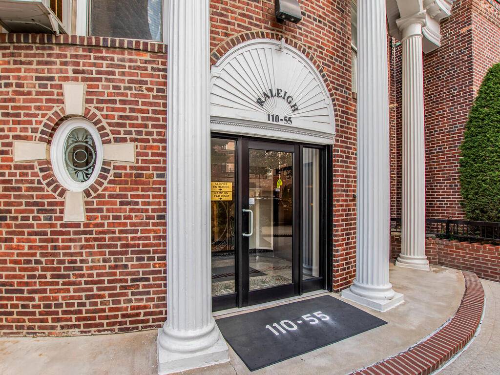 #12 photo, 110-55 72nd Road, #601, Forest Hills , NY 11375