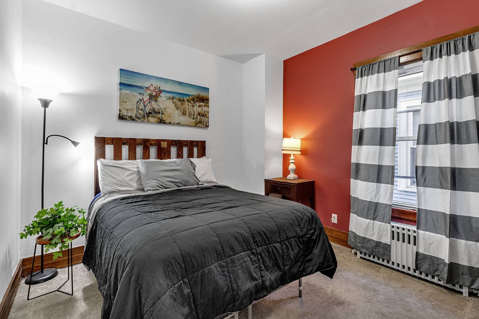 #31 photo, 417 W Delavan Ave, Buffalo , NY 14213