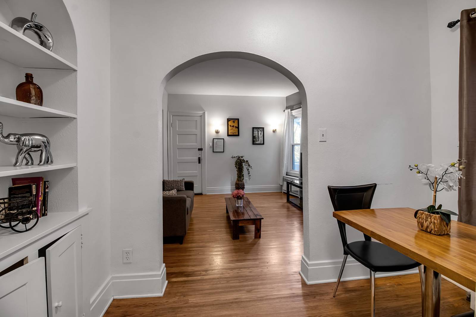 #39 photo, 417 W Delavan Ave, Buffalo , NY 14213