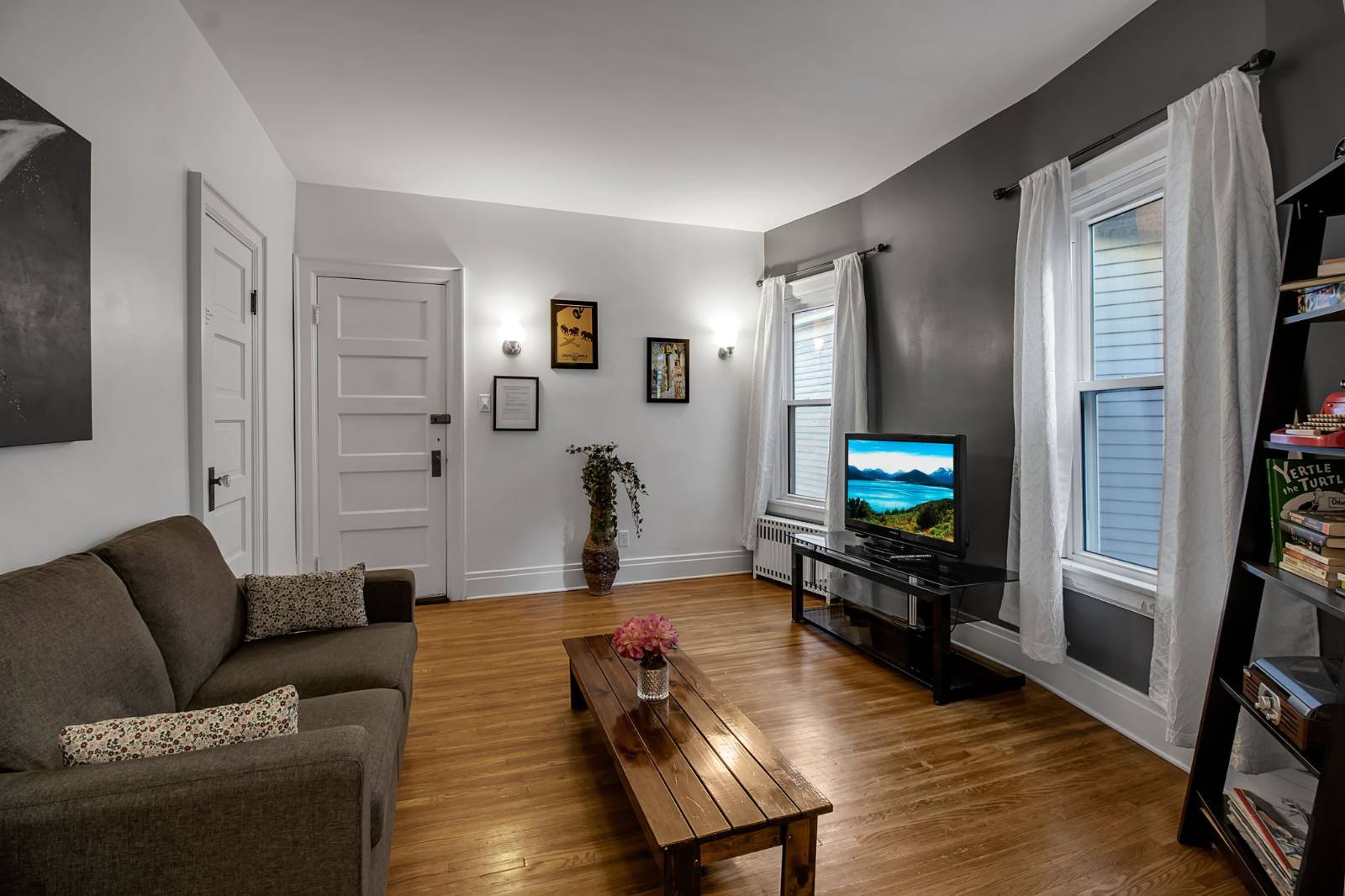 #43 photo, 417 W Delavan Ave, Buffalo , NY 14213