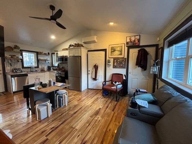 #7 photo, 42 Creamery Road, Greenville , NY 12083