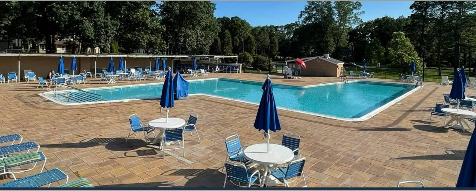 #3 photo, 380 WOODBRIDGE DR, Ridge , NY 11961