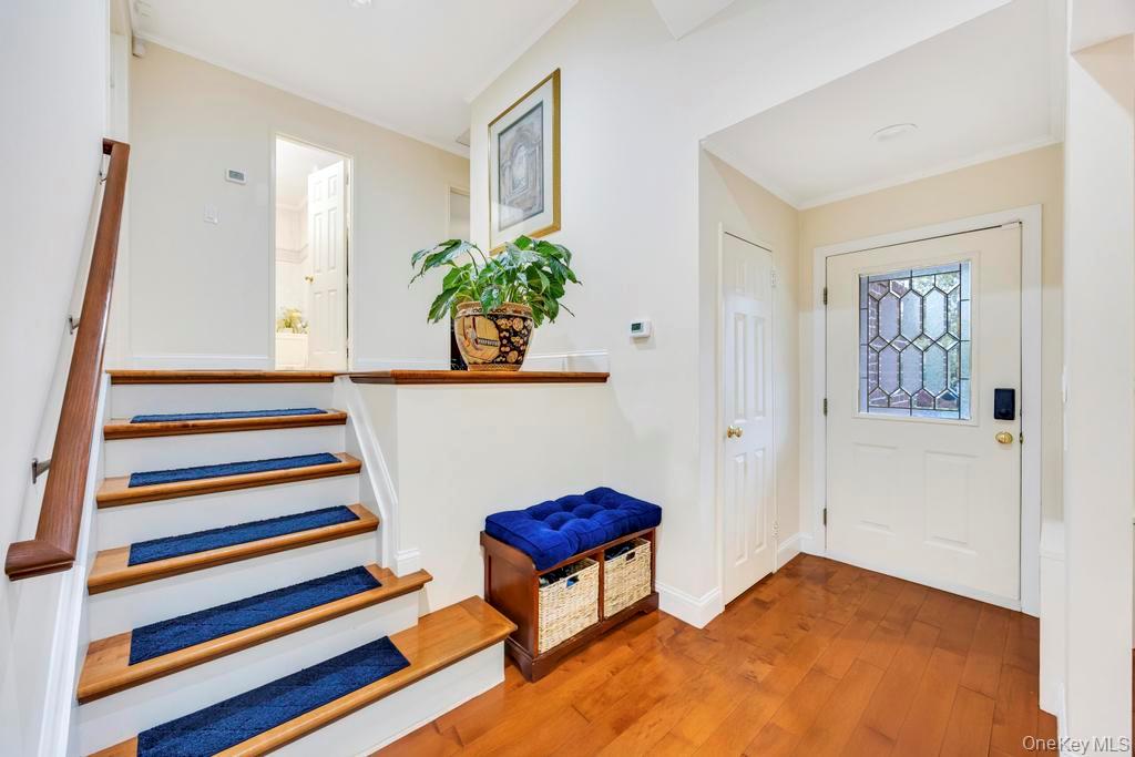 #13 photo, 24 Glenwood Road, Plainview , NY 11803