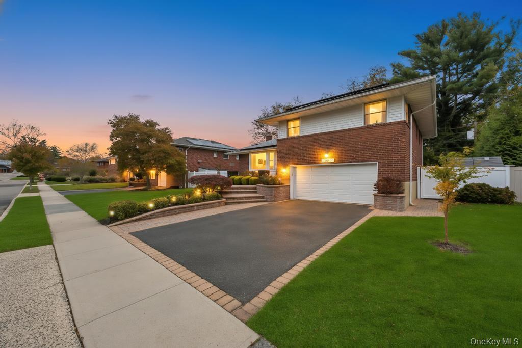 #4 photo, 24 Glenwood Road, Plainview , NY 11803