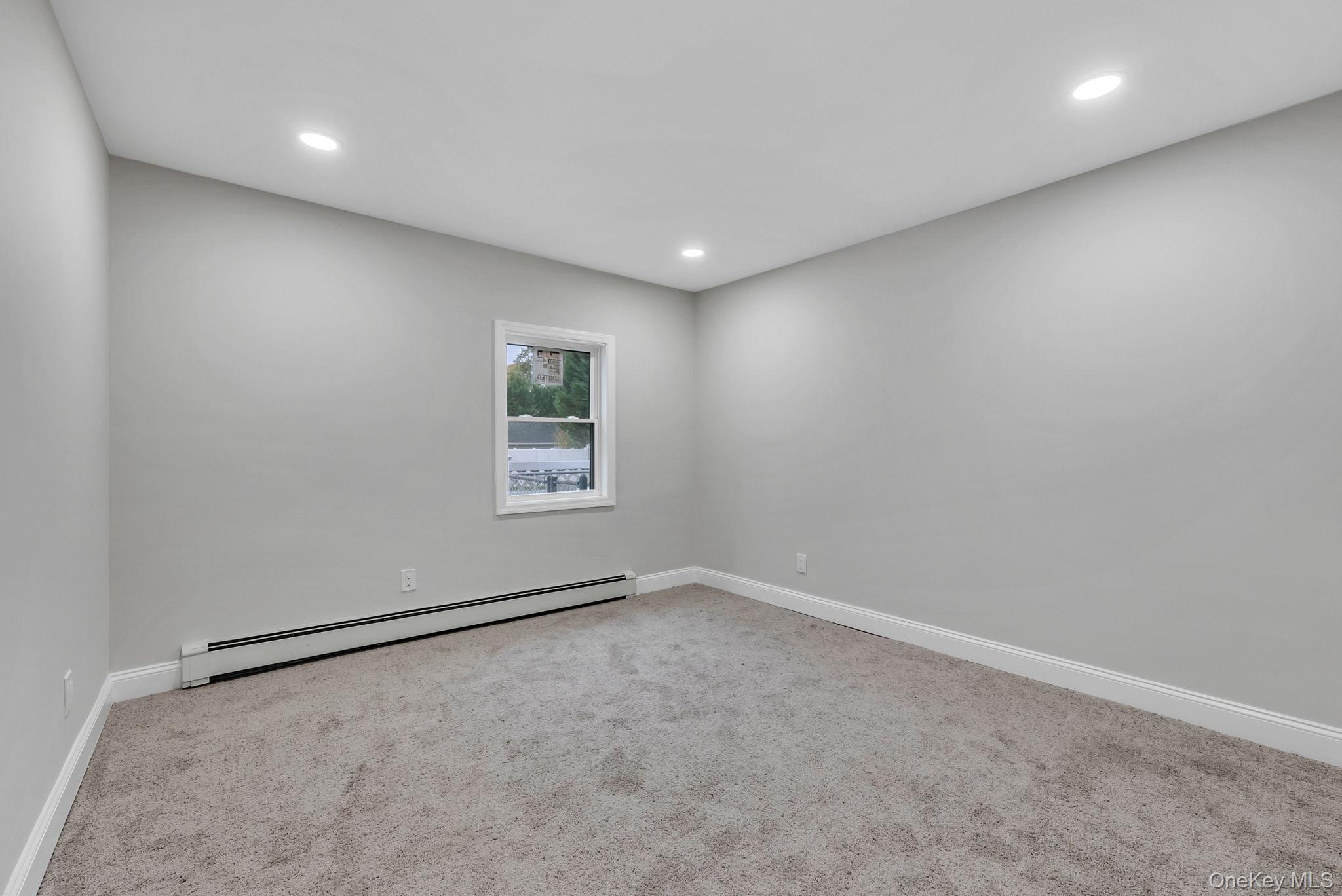 #14 photo, 1911 Carroll Avenue, Merrick , NY 11566