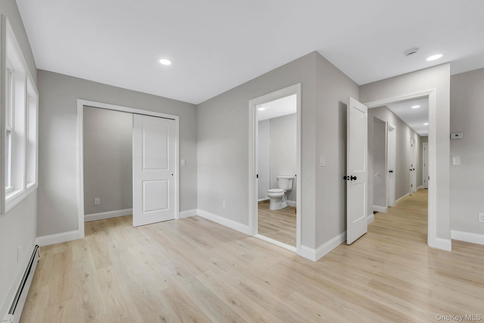 #20 photo, 1911 Carroll Avenue, Merrick , NY 11566