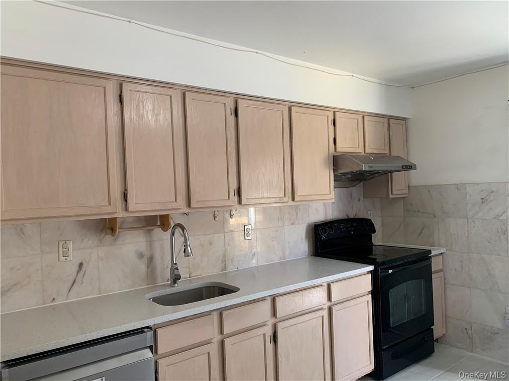 #8 photo, 3 Rella Drive, New City , NY 10956