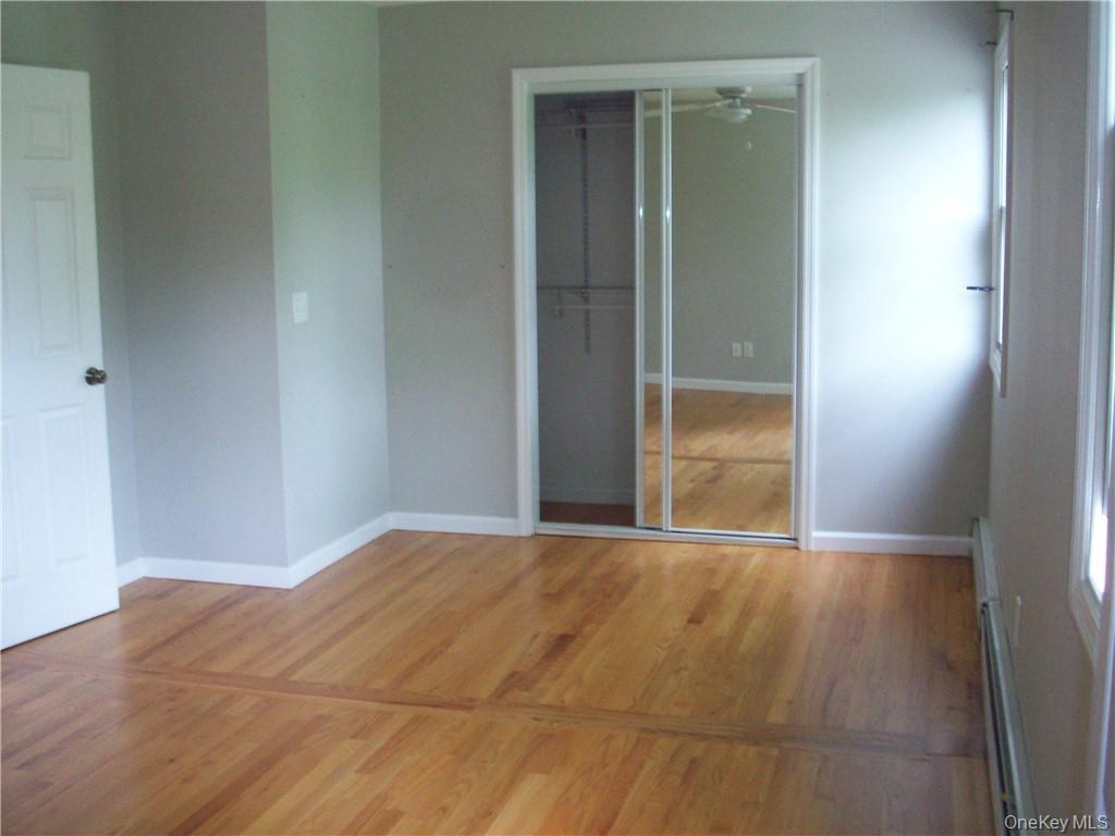 #11 photo, 6 Regent Drive, Hopewell Junction , NY 12533