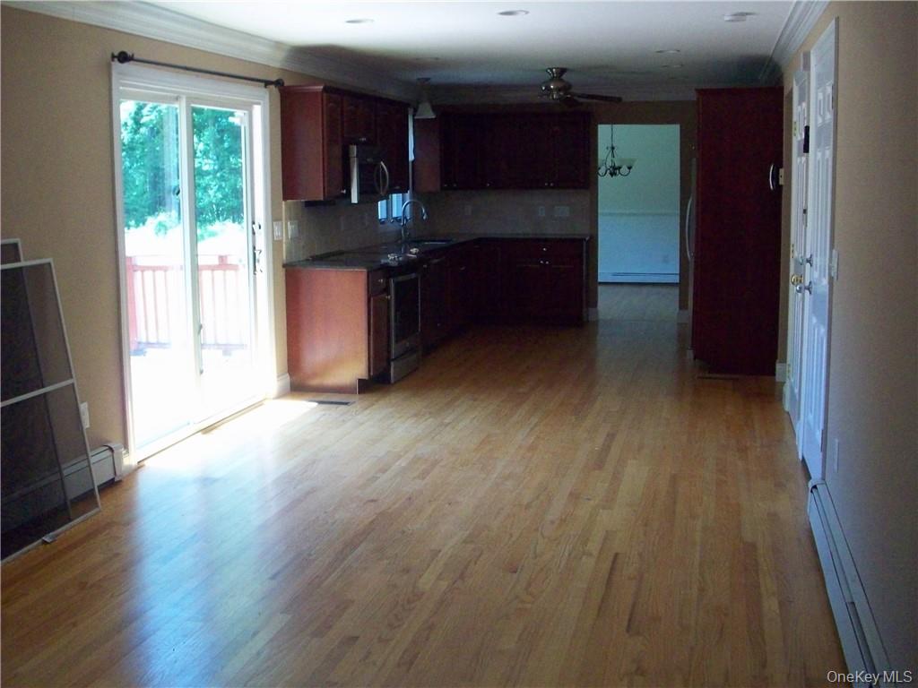 #6 photo, 6 Regent Drive, Hopewell Junction , NY 12533