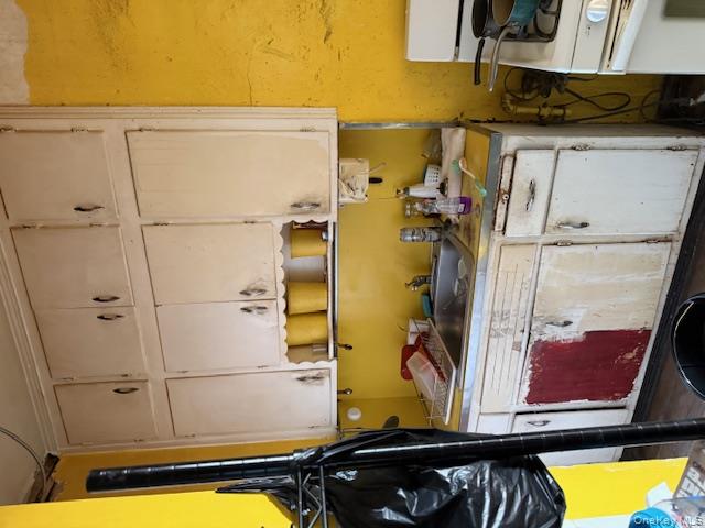 #3 photo, 618 Elton Street, Brooklyn , NY 11208