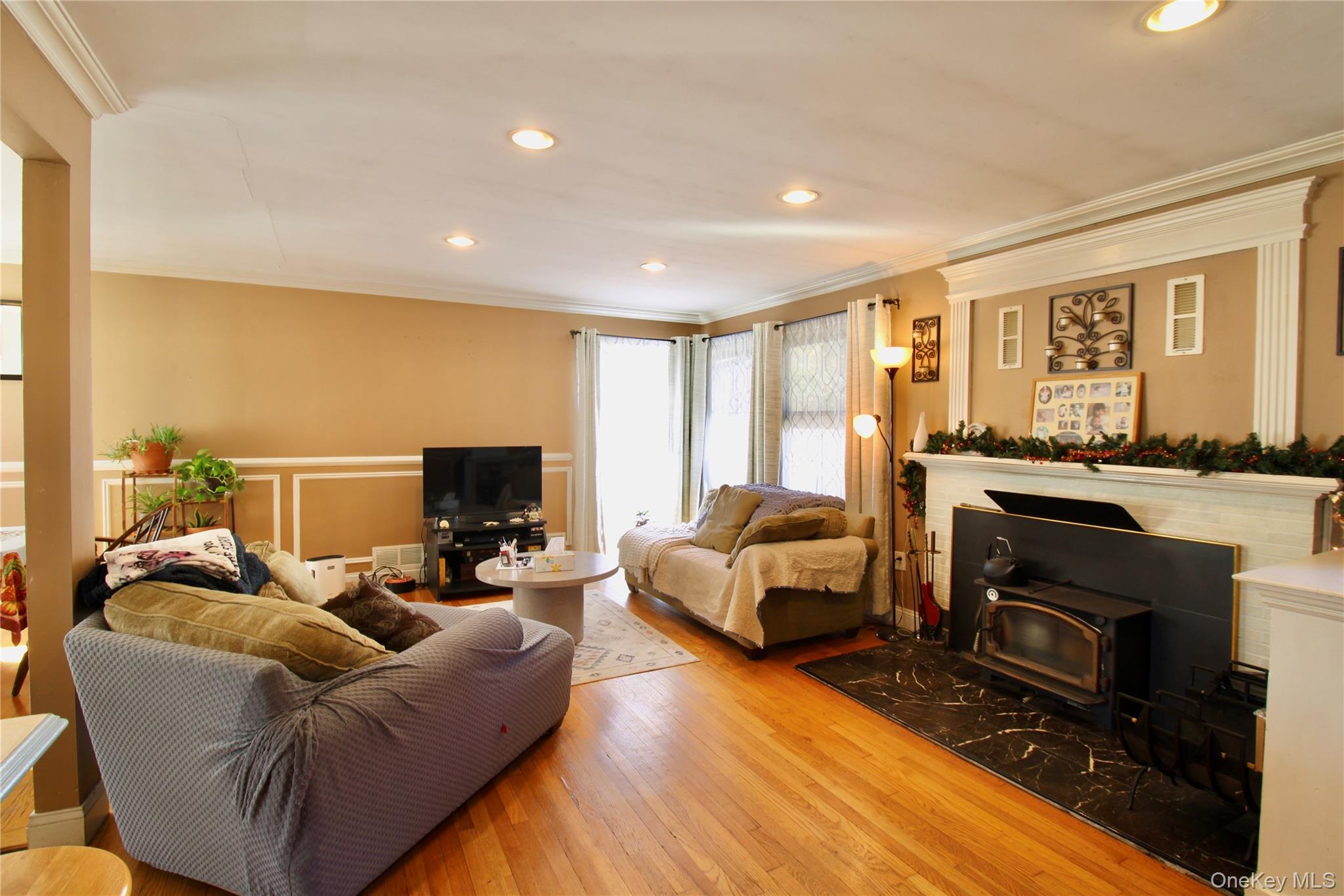 #6 photo, 164 Van Keuren Avenue, Pine Bush , NY 12566