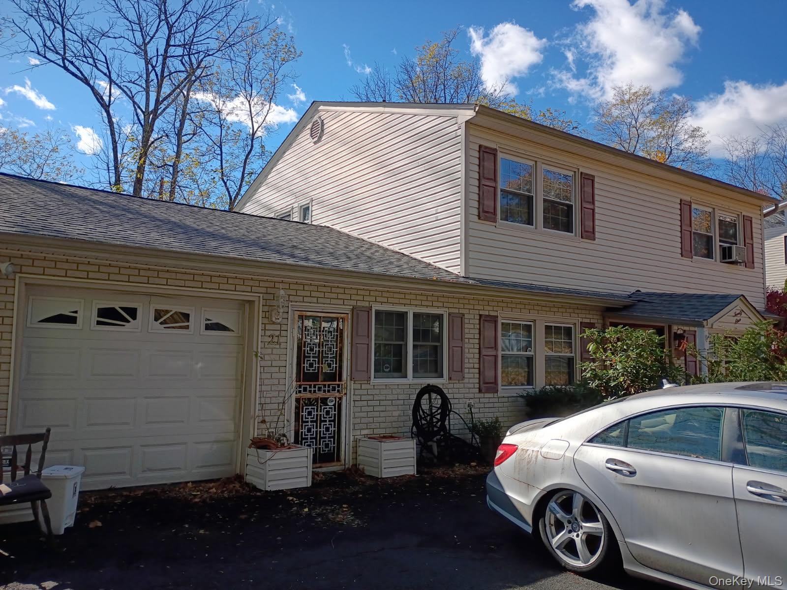 #6 photo, 21 Carriage Lane, Hillcrest , NY 10977