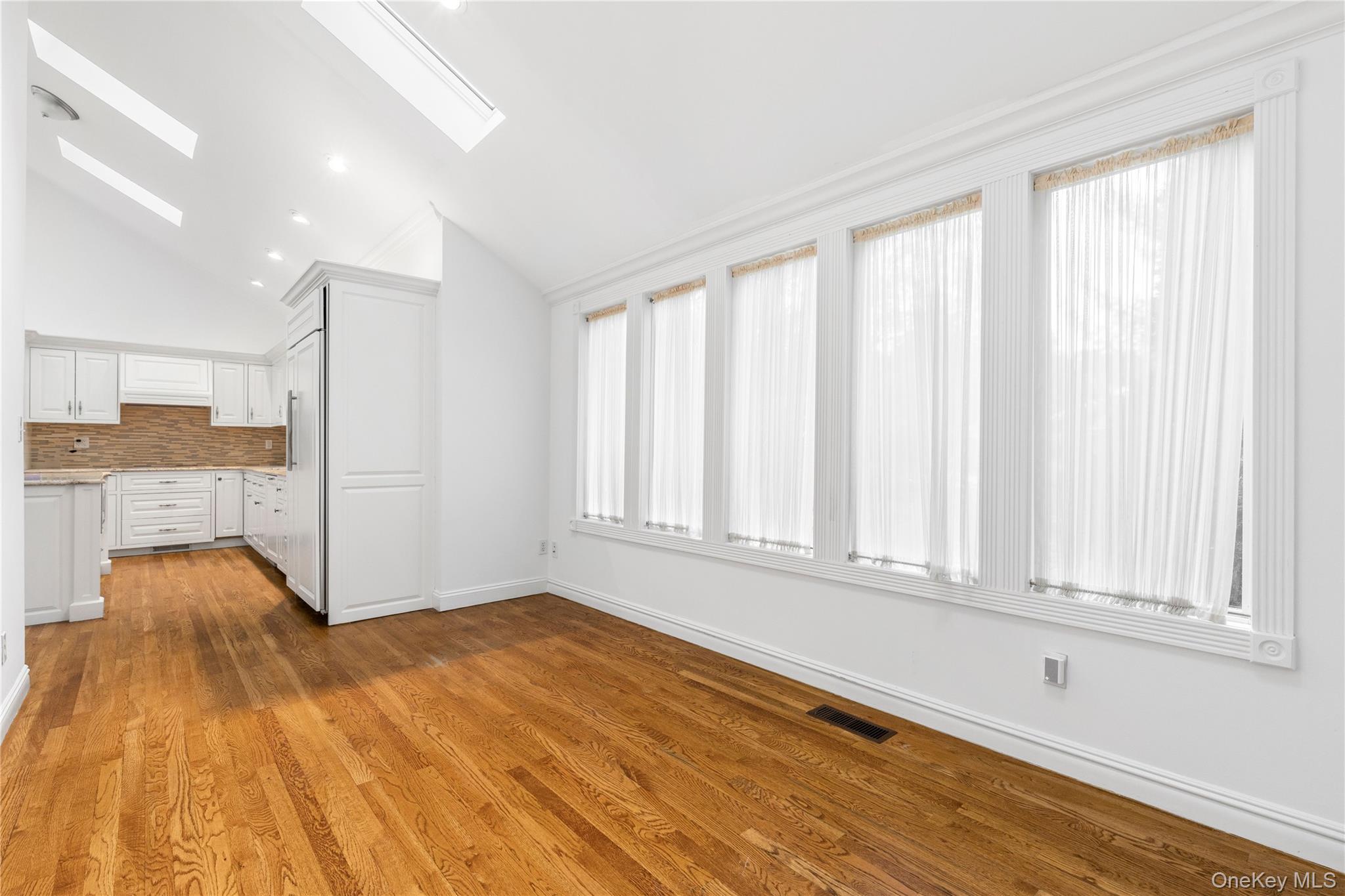 #10 photo, 60 Talcott Road, Rye Brook , NY 10573