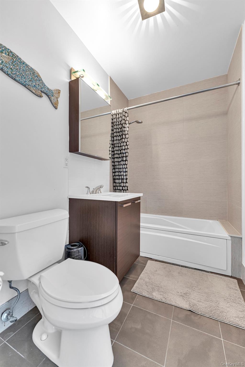 #7 photo, 353 E 104 Street, New York (Manhattan) , NY 10029