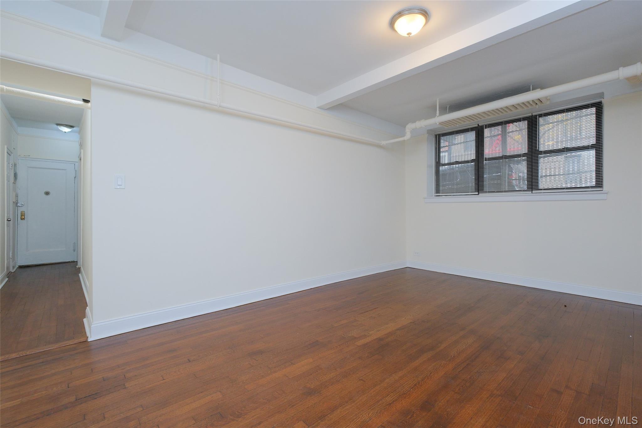 #4 photo, 1855 Grand Concourse, Bronx , NY 10453