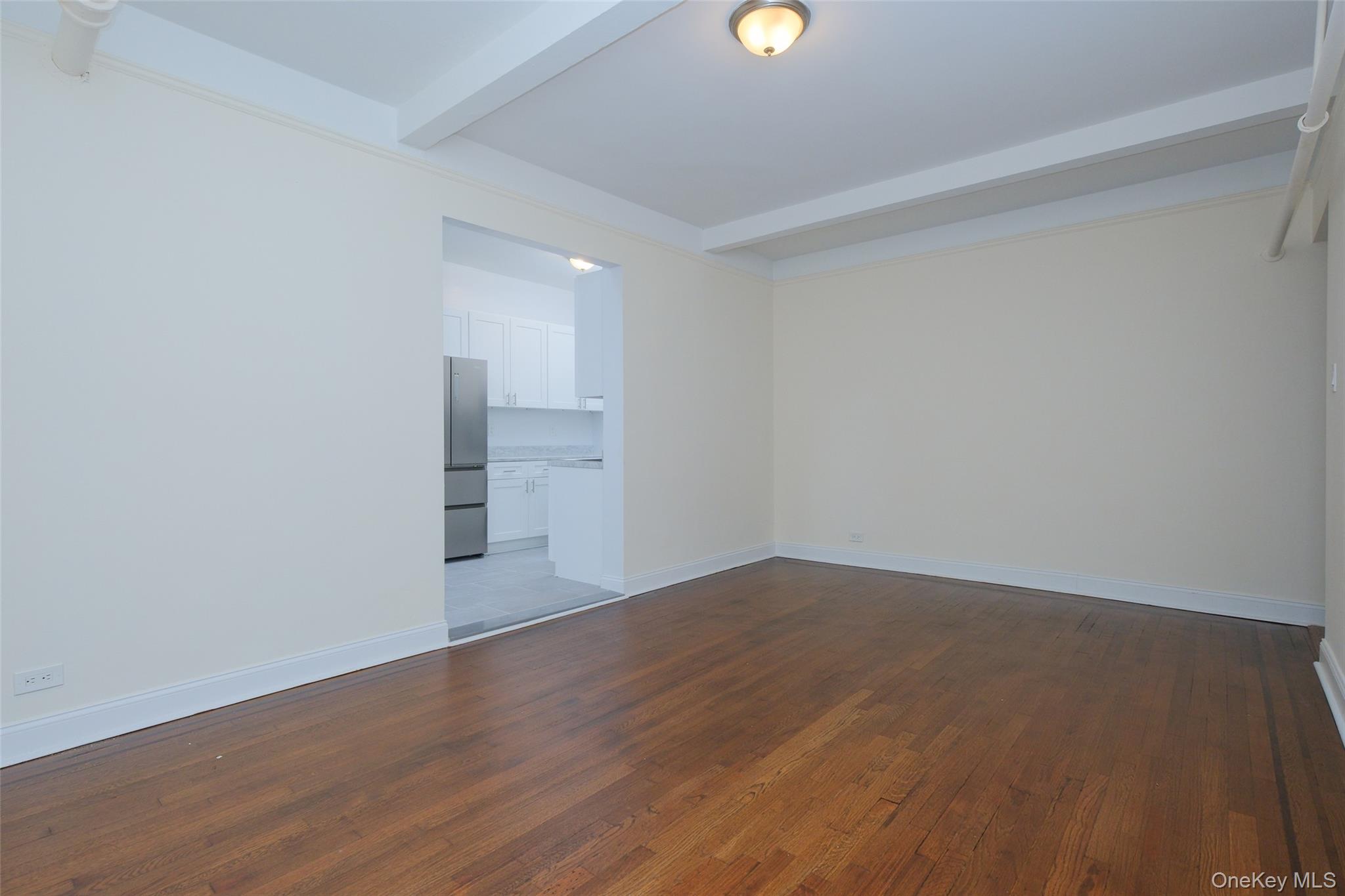 #5 photo, 1855 Grand Concourse, Bronx , NY 10453