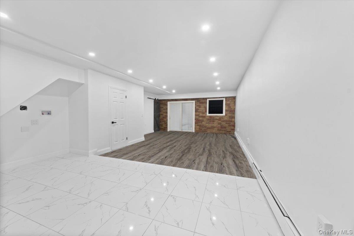 #17 photo, 1176 Fairfax Avenue, Bronx , NY 10465