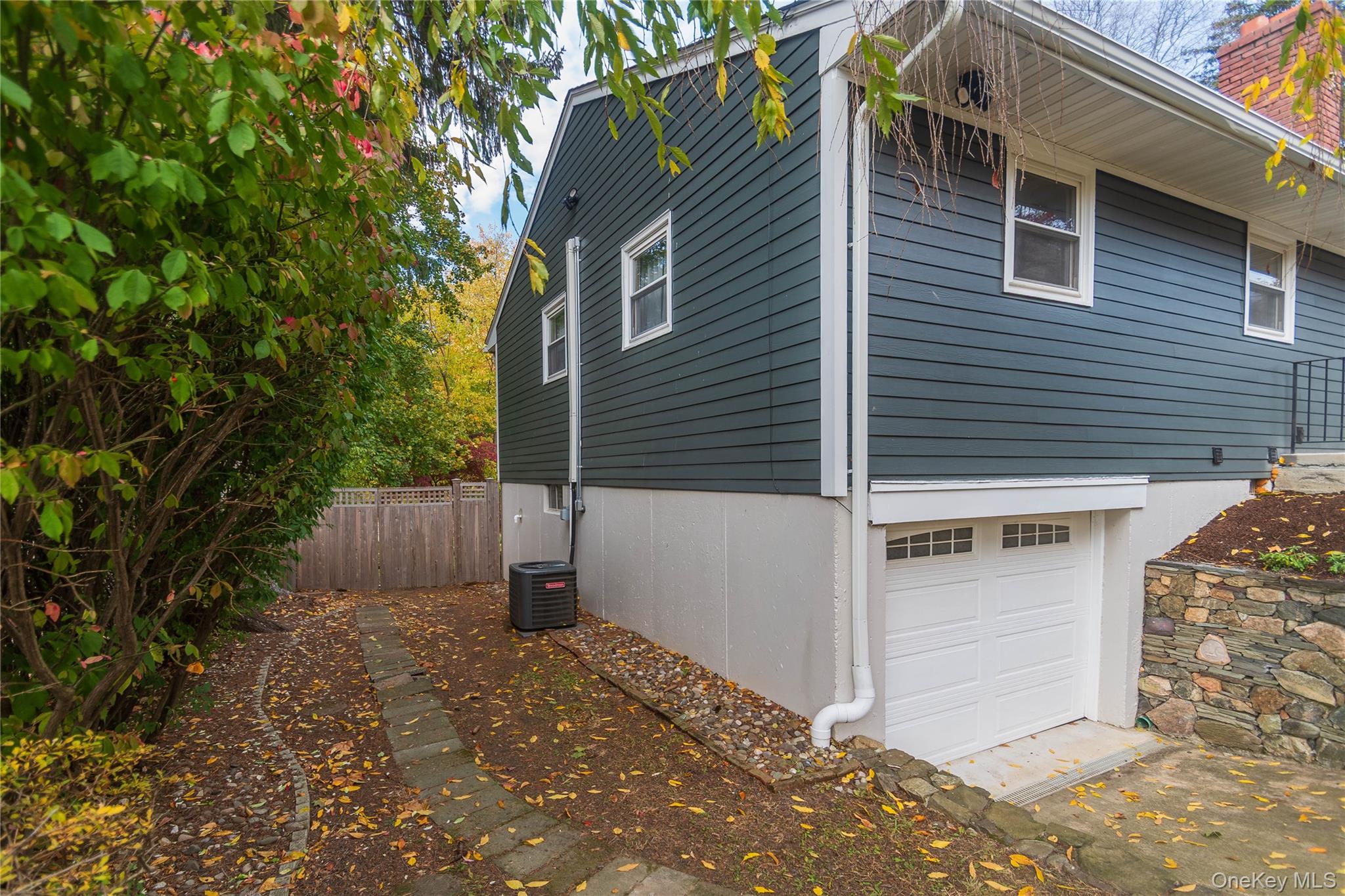 #8 photo, 53 Phillips Street, Beacon , NY 12508