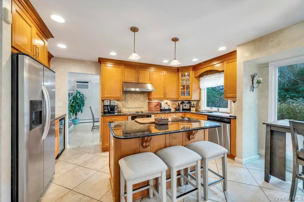 #16 photo, 9 Kimberly Avenue Avenue, サフォーク郡 Farmingville , NY 11738