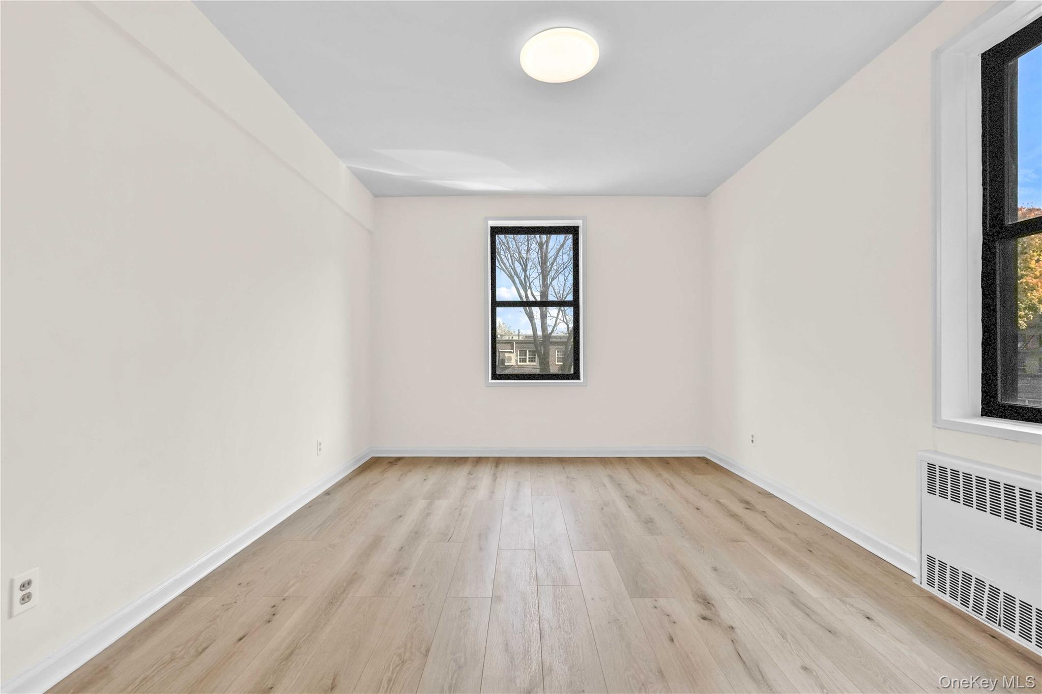 #11 photo, 25-11 Union Street, Flushing , NY 11354