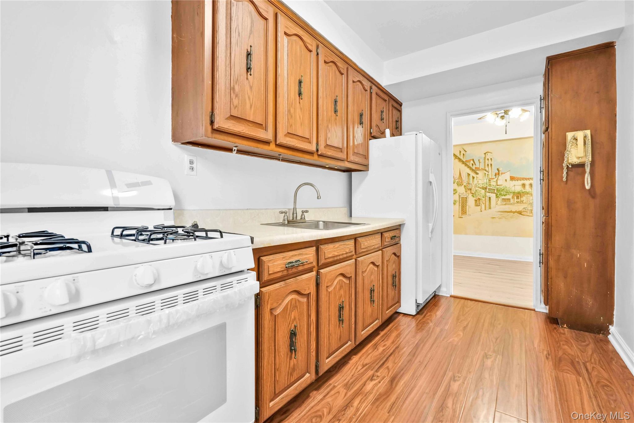 #14 photo, 25-11 Union Street, Flushing , NY 11354