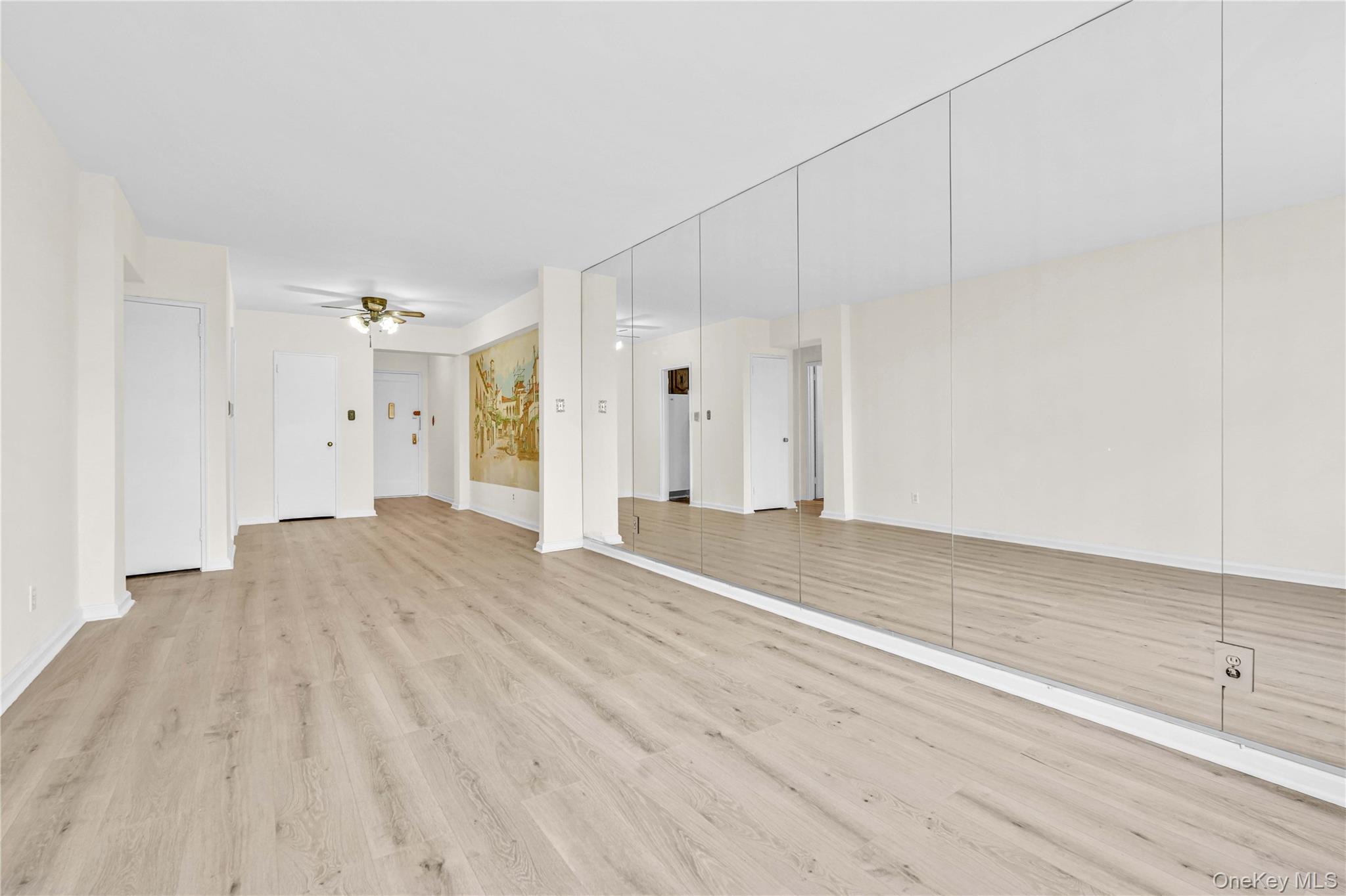 #7 photo, 25-11 Union Street, Flushing , NY 11354