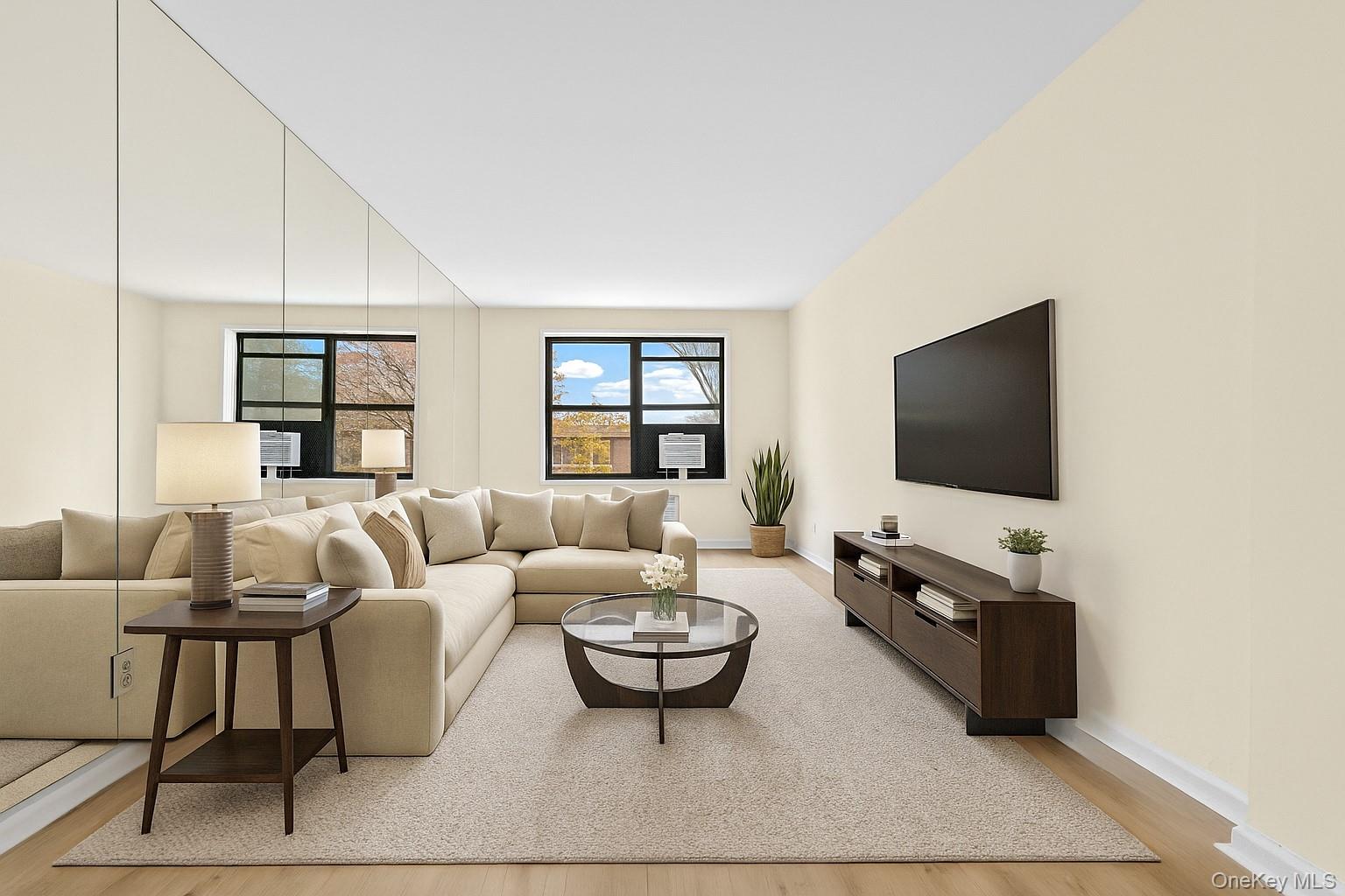 #8 photo, 25-11 Union Street, Flushing , NY 11354