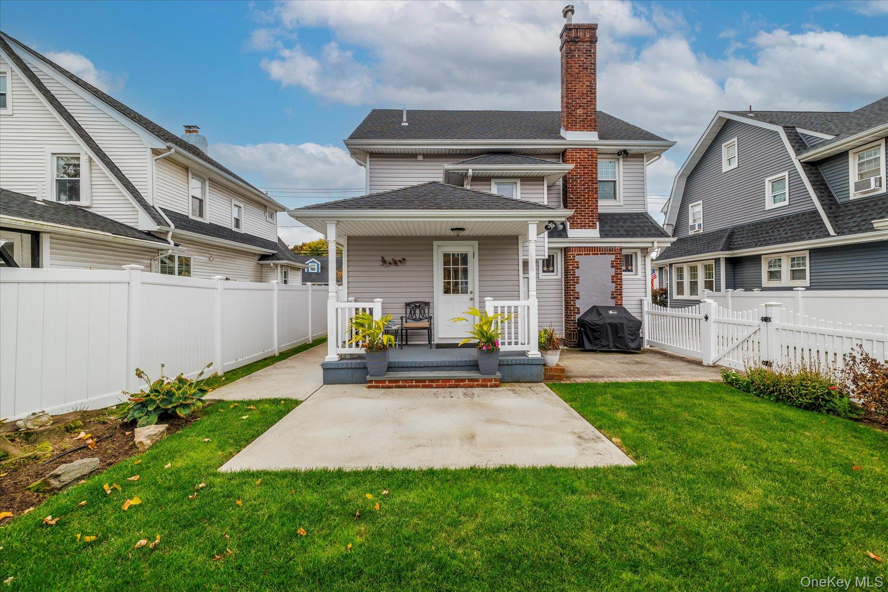 #4 photo, 70 Denton Avenue, Lynbrook , NY 11563