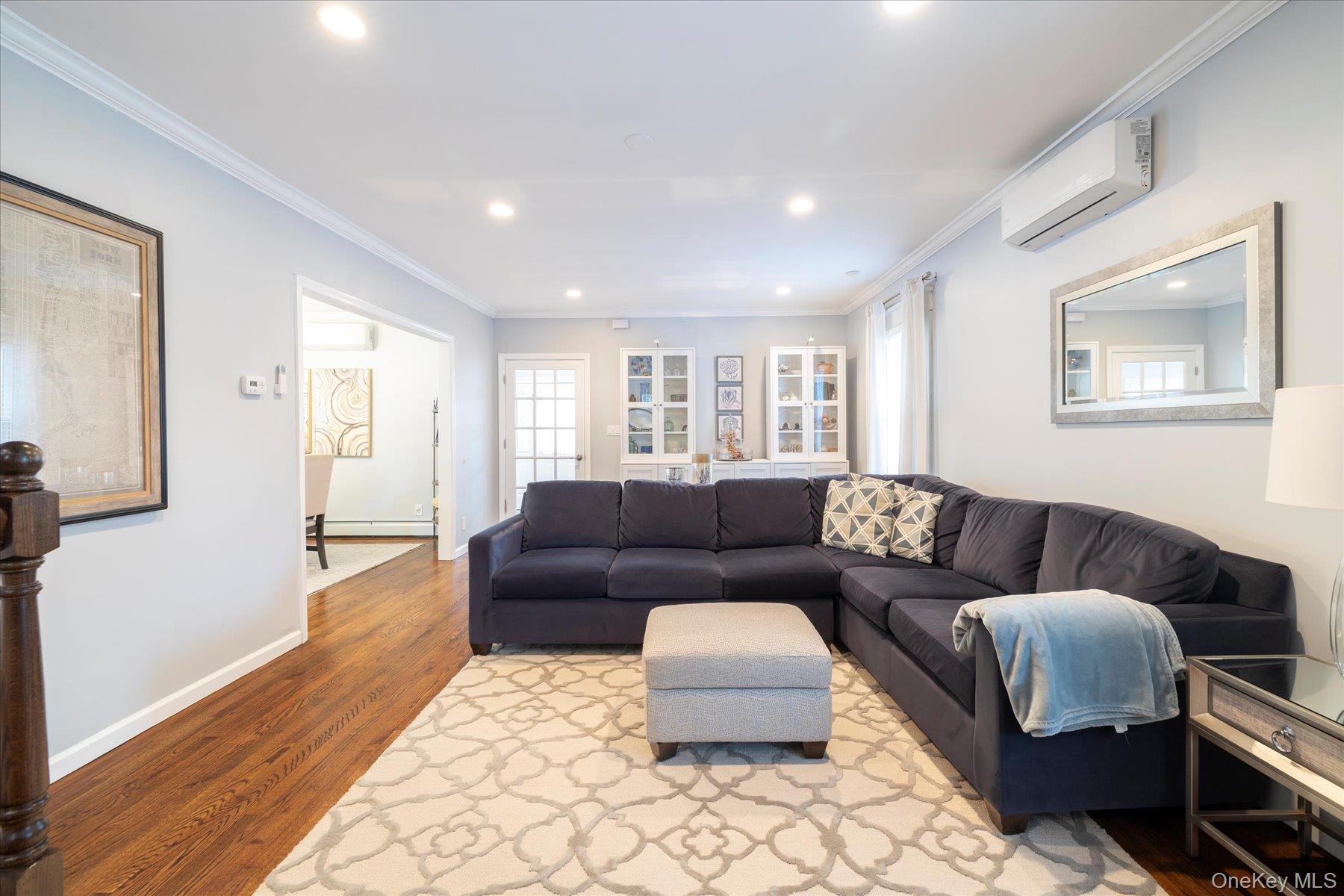 #9 photo, 70 Denton Avenue, Lynbrook , NY 11563