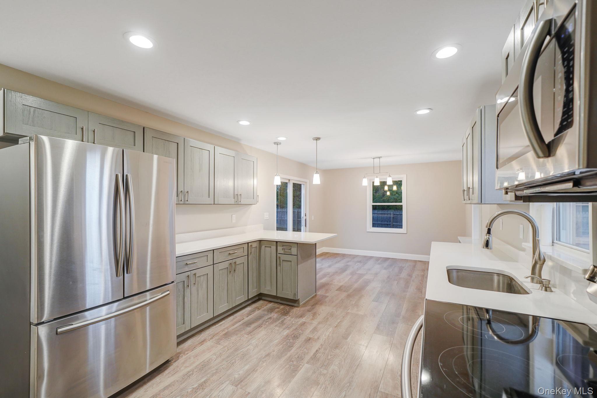 #10 photo, 69 Poplar Street, Port Jefferson Station , NY 11776