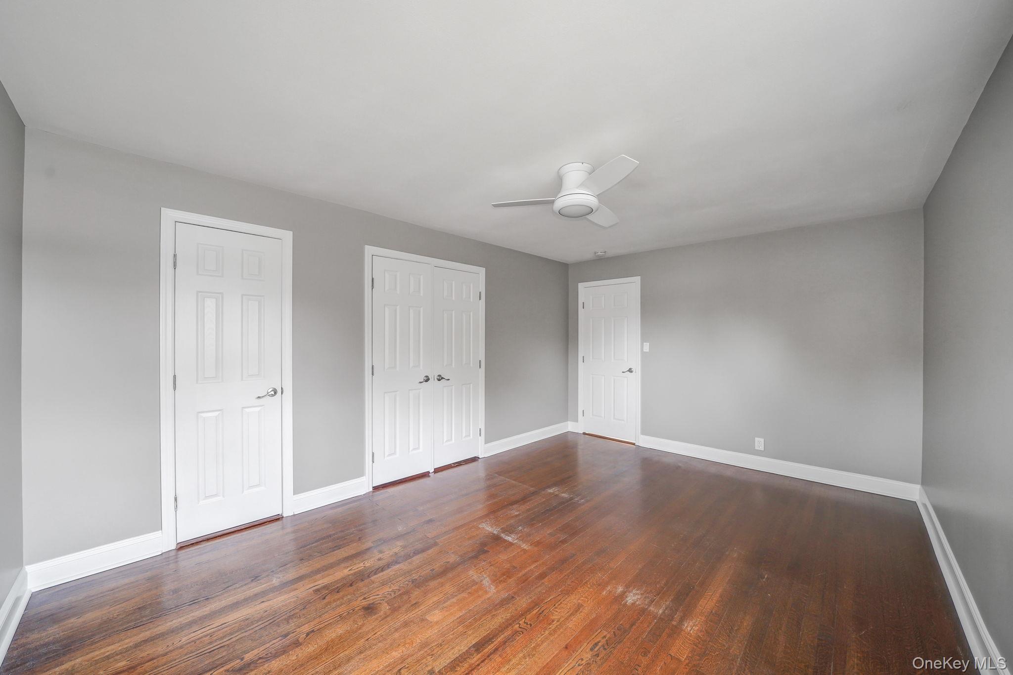 #17 photo, 69 Poplar Street, Port Jefferson Station , NY 11776