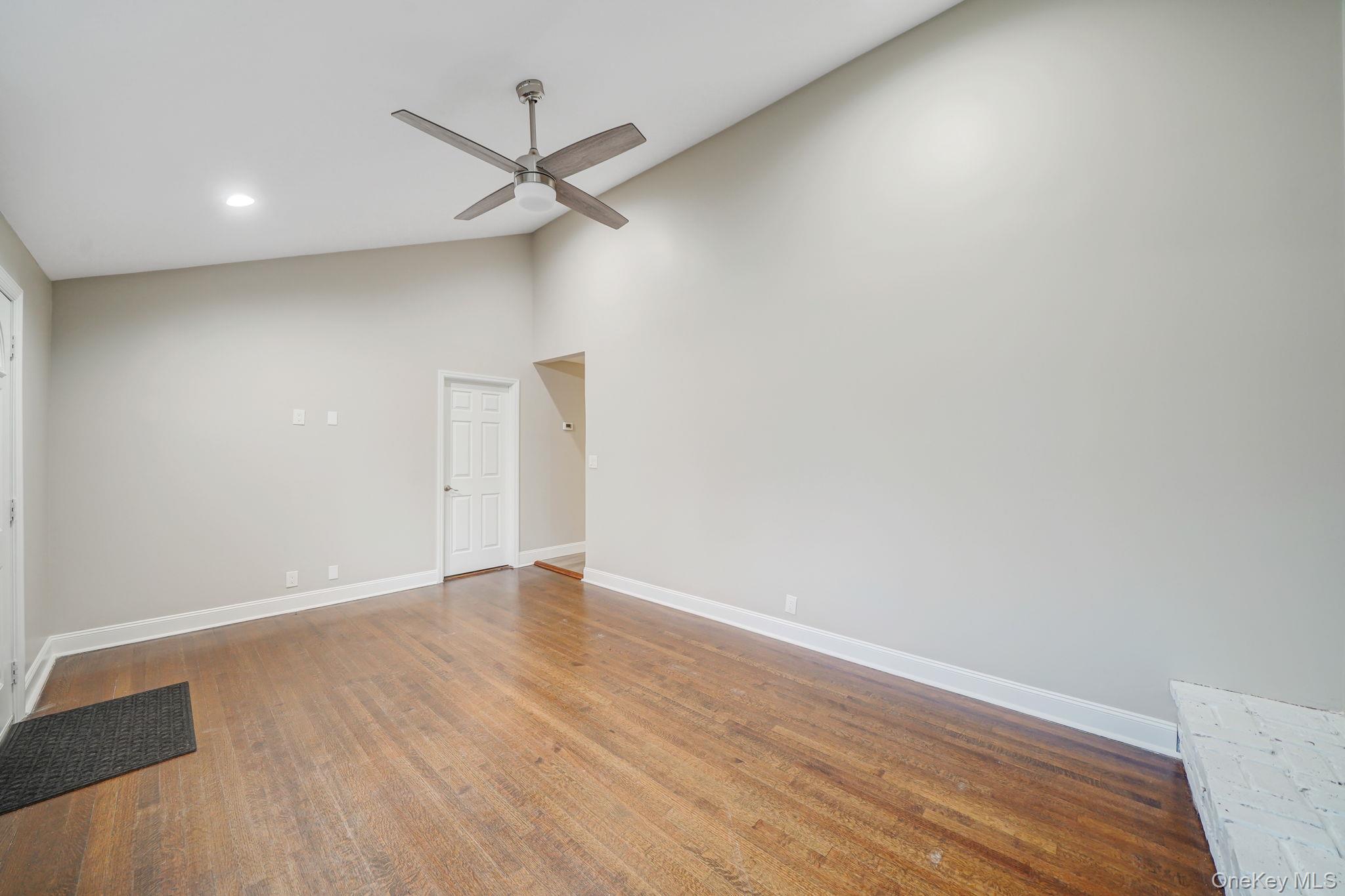 #8 photo, 69 Poplar Street, Port Jefferson Station , NY 11776