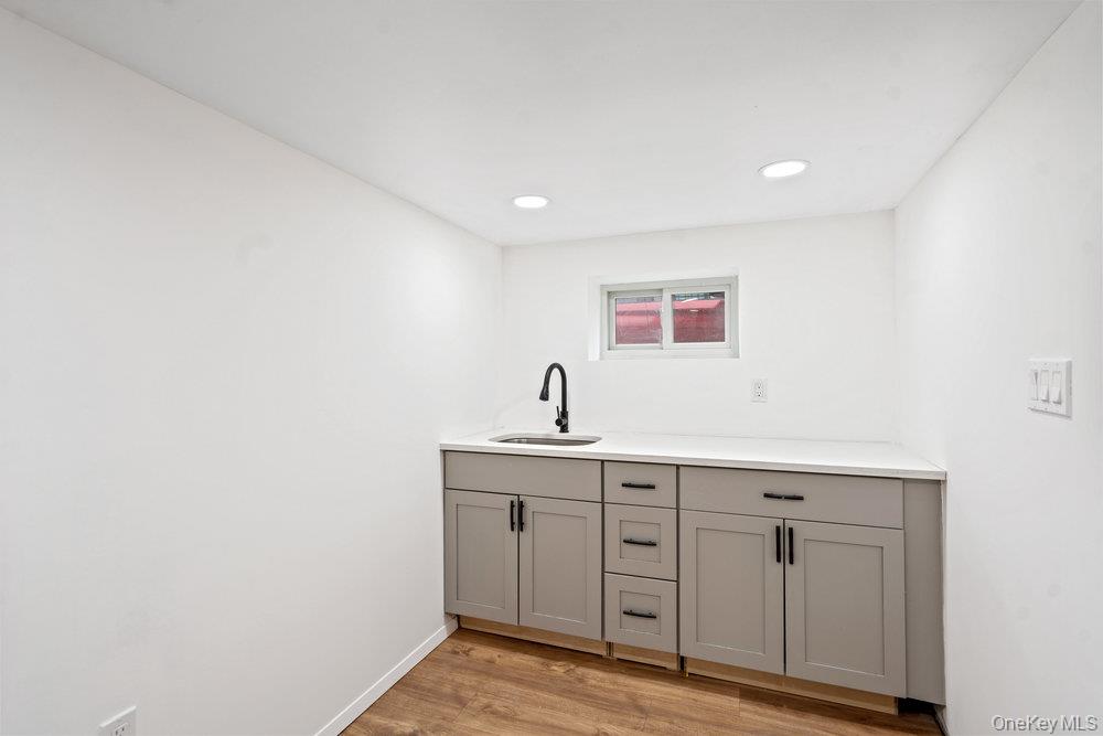 #18 photo, 80 Munro Boulevard, Valley Stream , NY 11581