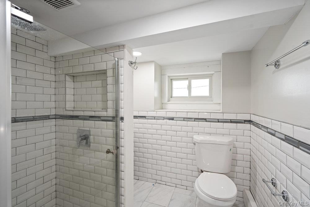 #19 photo, 80 Munro Boulevard, Valley Stream , NY 11581