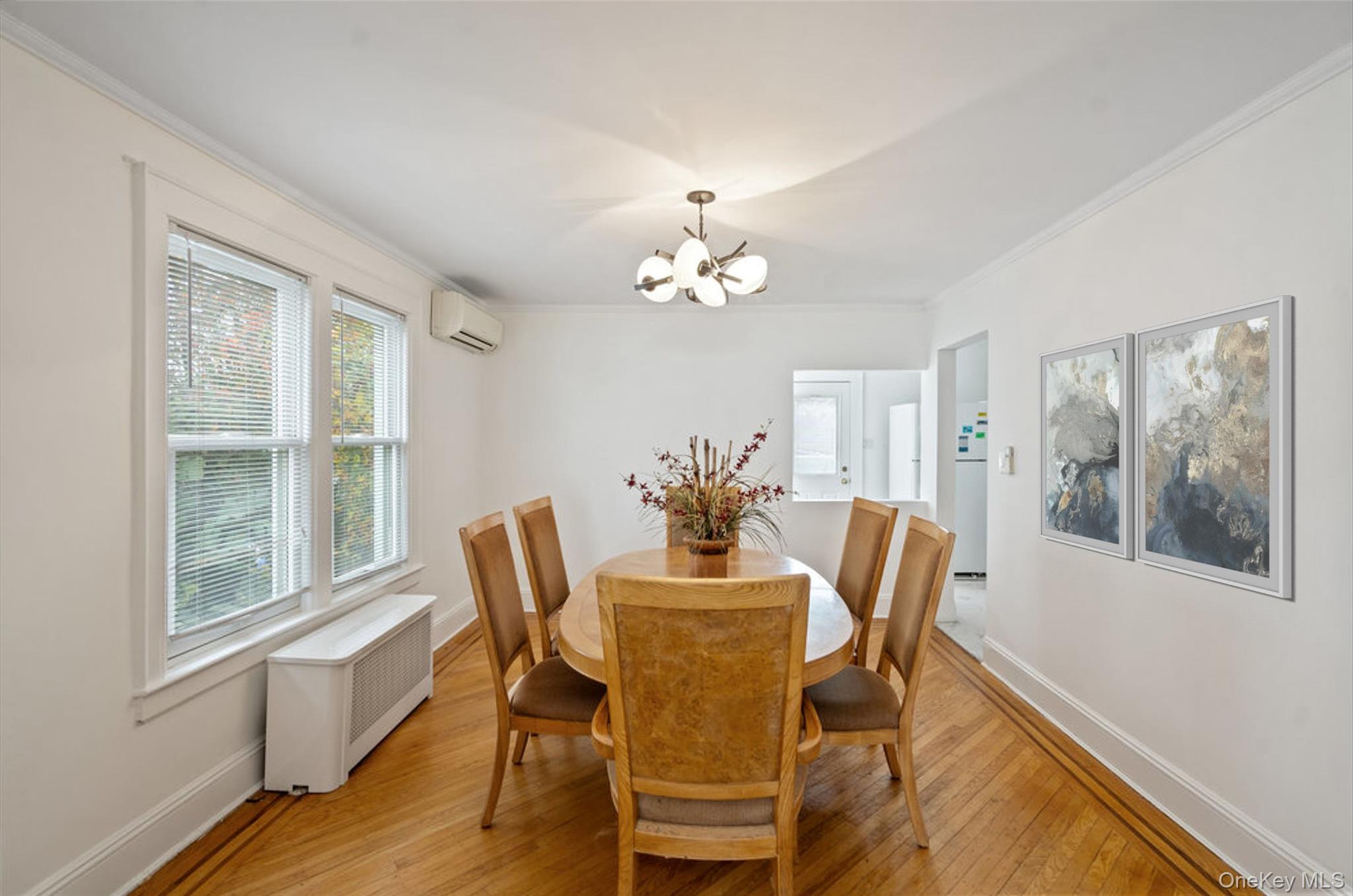 #6 photo, 80 Munro Boulevard, Valley Stream , NY 11581