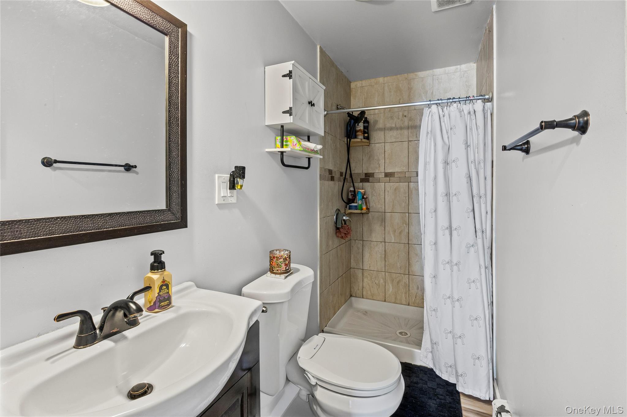 #15 photo, 8 Edgewater Drive, Mastic Beach , NY 11951