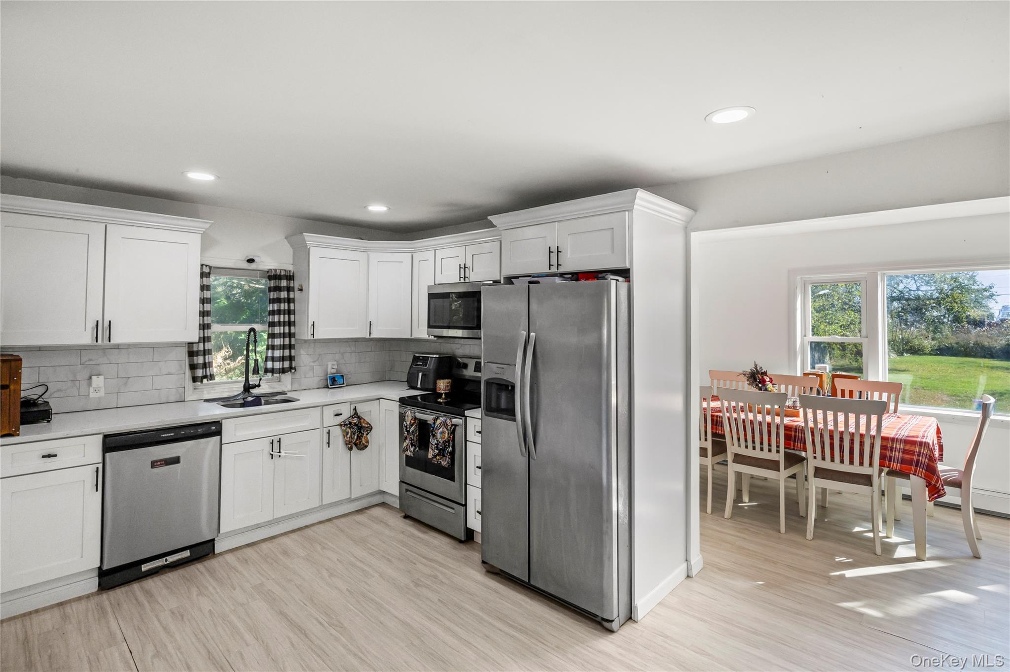 #16 photo, 8 Edgewater Drive, Mastic Beach , NY 11951