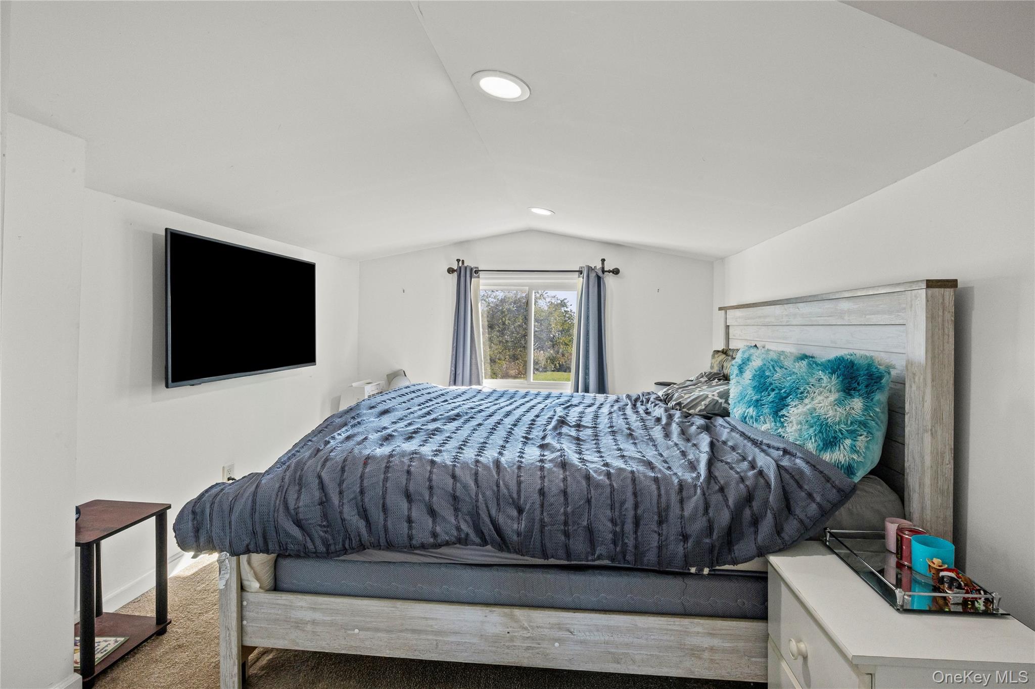 #7 photo, 8 Edgewater Drive, Mastic Beach , NY 11951