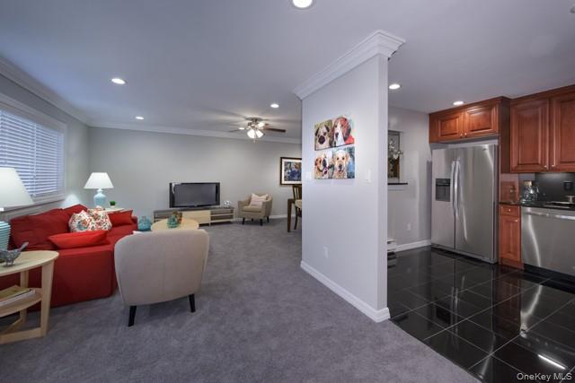 #3 photo, 21 Ulster Place, Coram , NY 11727